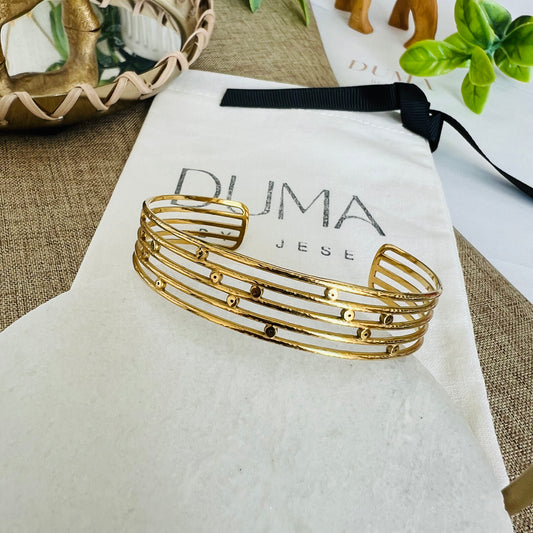 Lola Bangle